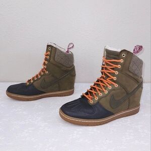 NIKE Dunk Sky Hi 2.0 Hidden Wedge Sneaker Boot Dark Loden
